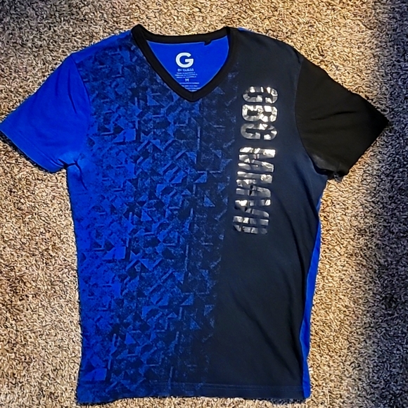 Guess T Shirt - Picture 1 of 3
